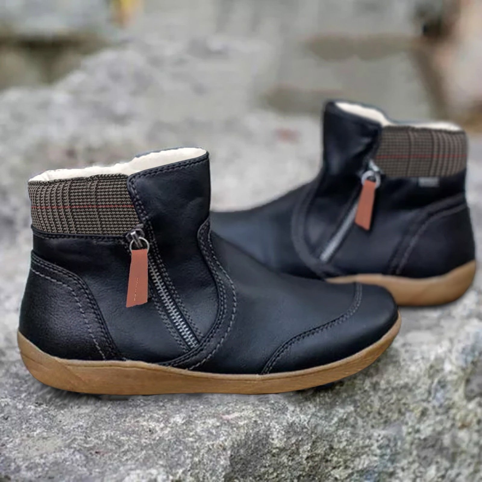 Women's Plaid Faux Leather Winter Ankle Boots - Black