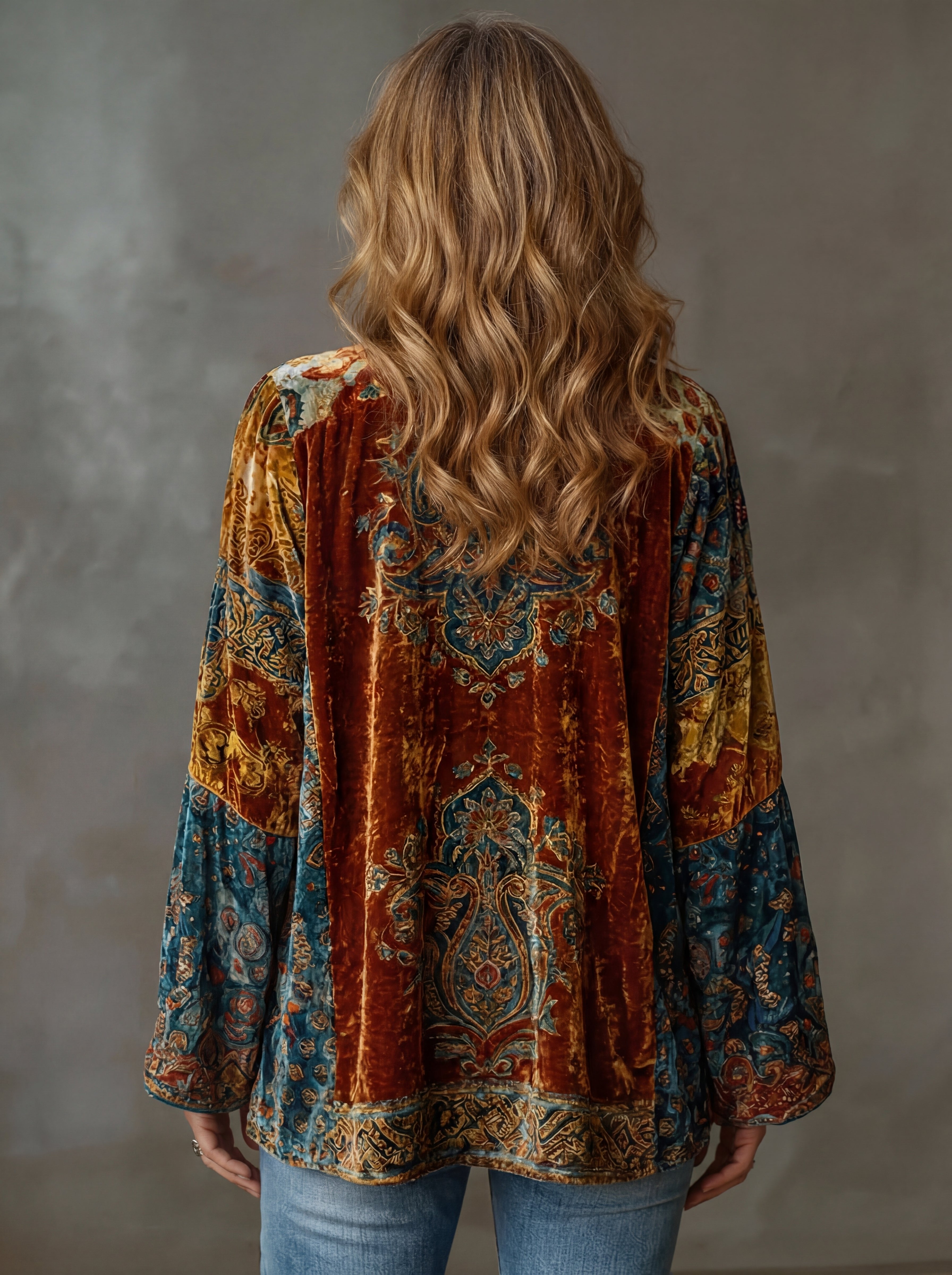 Women's Paisley Velvet Kimono