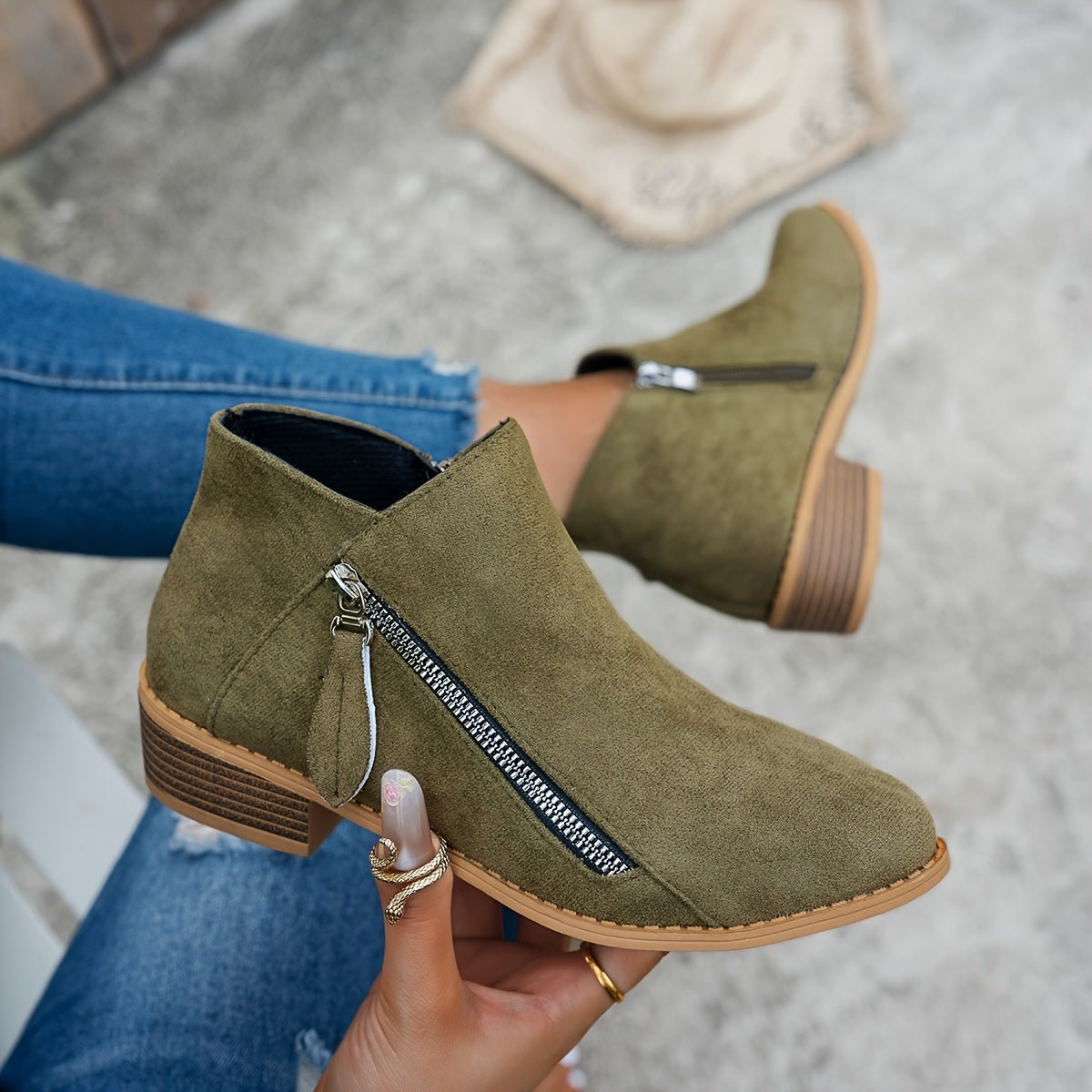 Women's Suede Ankle Boots - Fern green