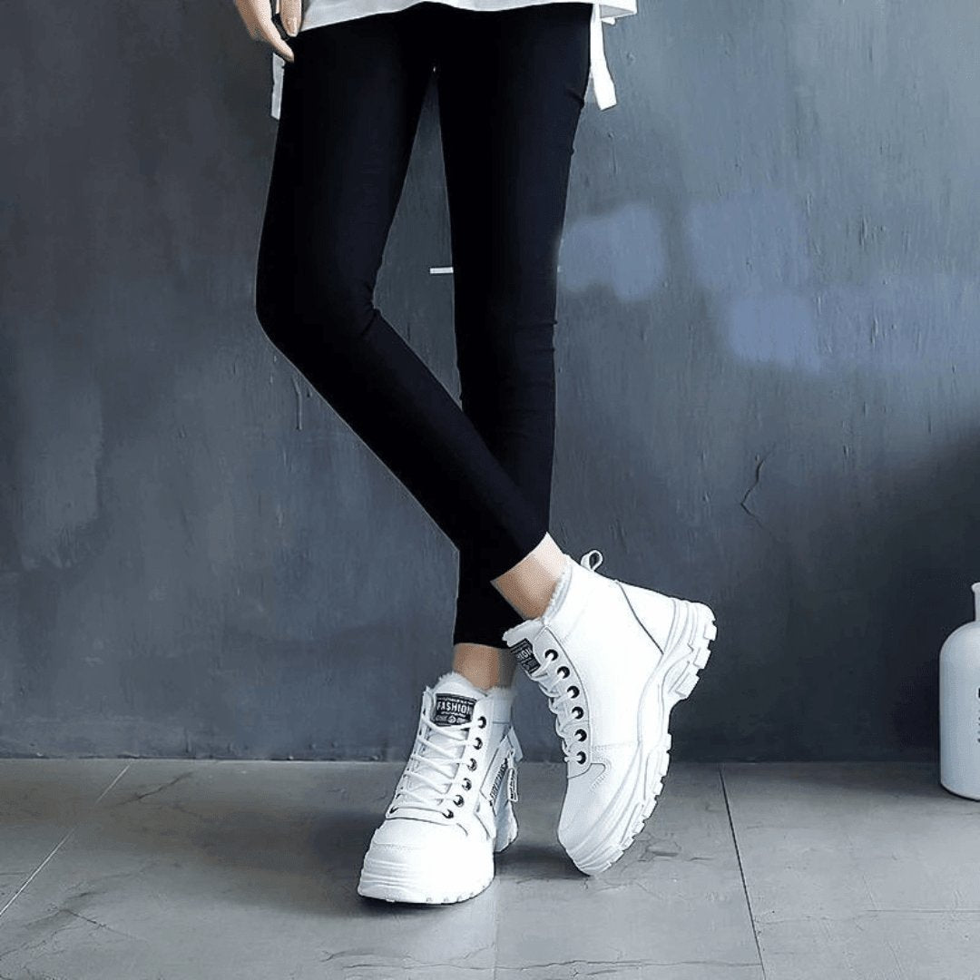 Women's Fur-Lined Winter Boots