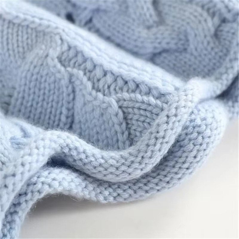 Women's Chunky Cable Knit Roll Neck Jumper