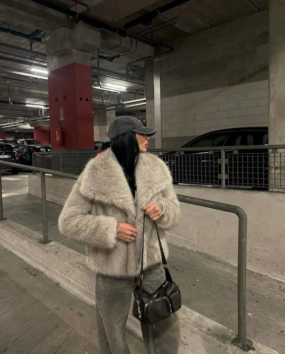 Women's Faux Fur Cropped Jacket