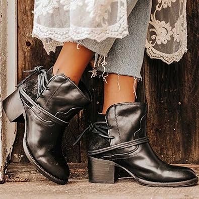 Women's Faux Leather Lace-Up Ankle Boots - Black