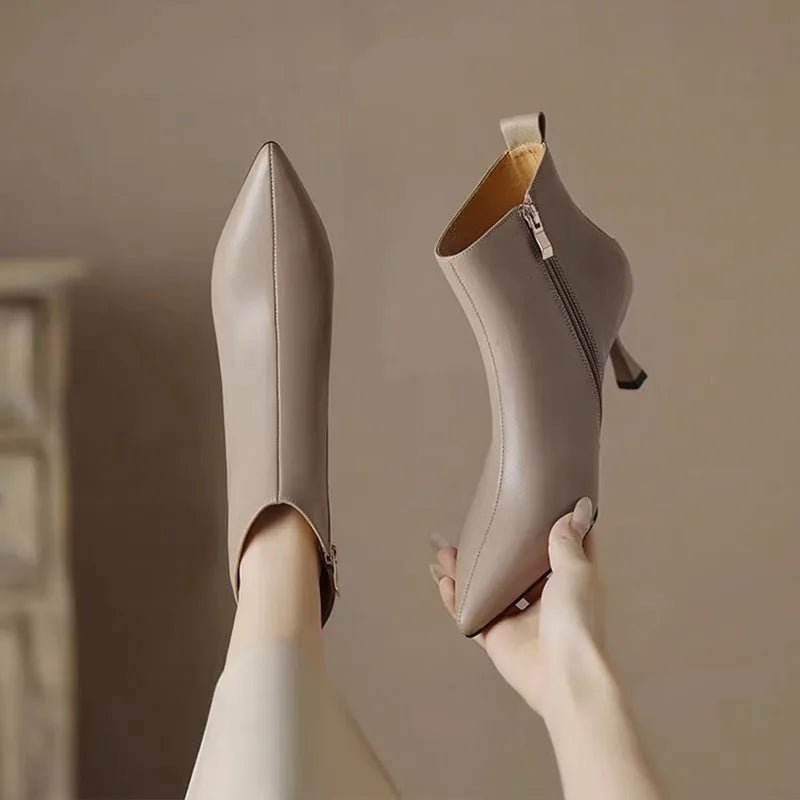 Women's Pointed-Toe Leather Ankle Boots - Khaki