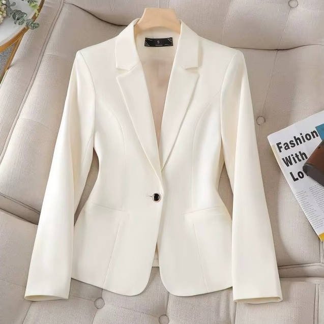 Women's Tailored Single-Button Blazer
