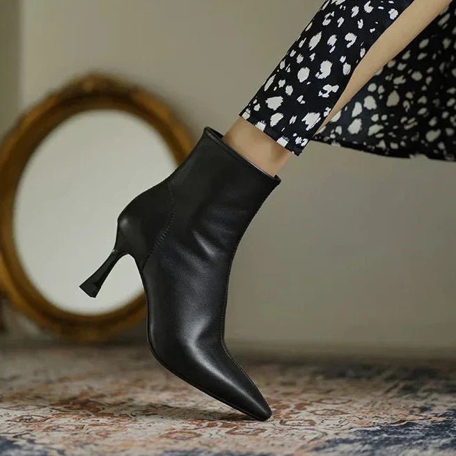 Women's Faux Leather Pointed-Toe Ankle Boots - Black