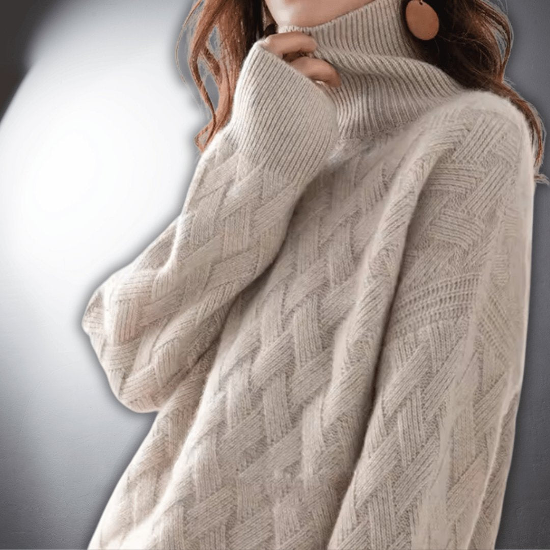 Women's Chunky Oversized Wool Roll Neck Jumper - Light beige