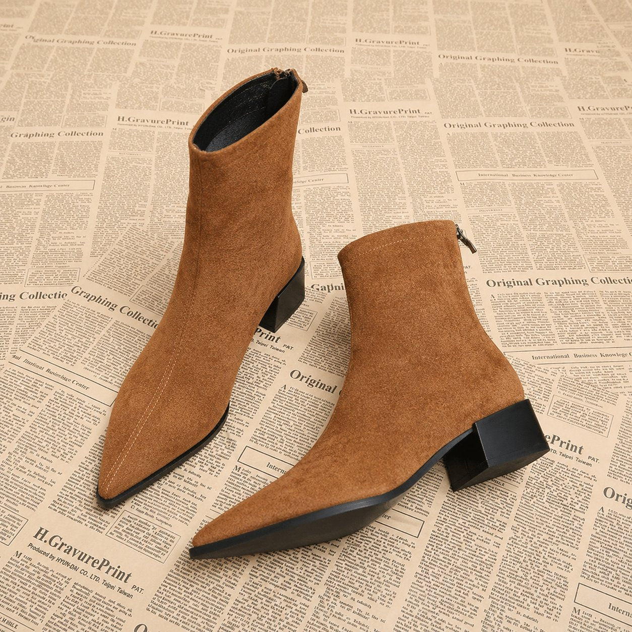 Women's Suede Pointed-Toe Ankle Boots