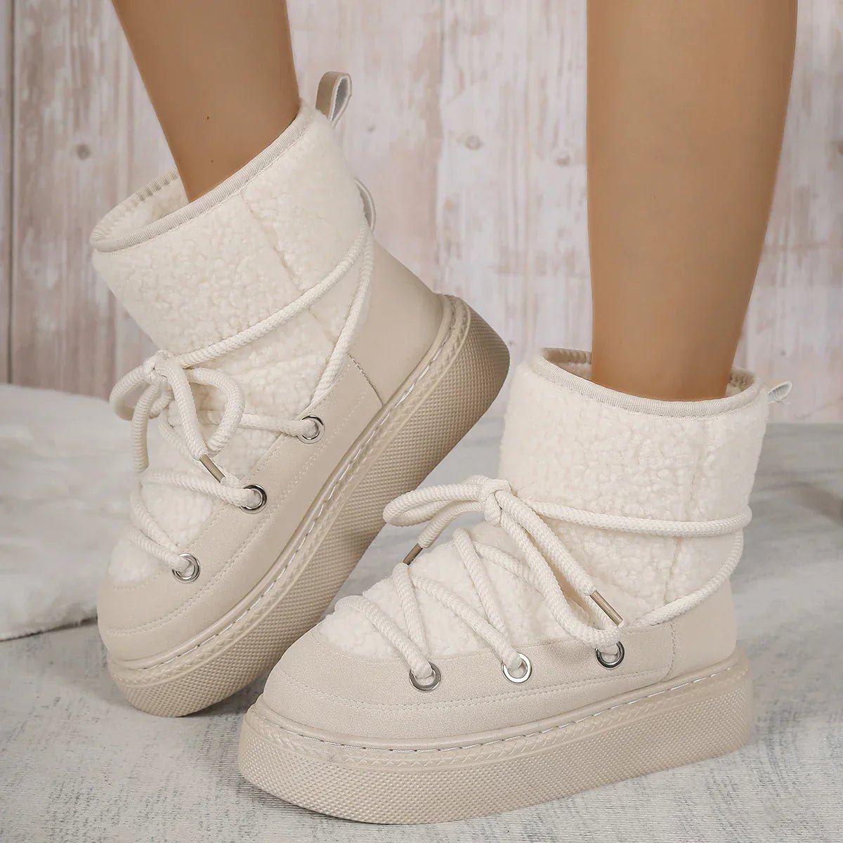 Women's Platform Snow Boots - Beige