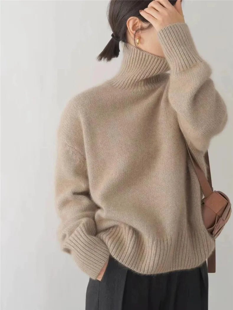 Women's Chunky Oversized Roll Neck Jumper