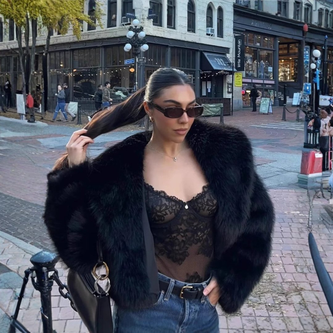 Women's Cropped Faux Fur Jacket - Black